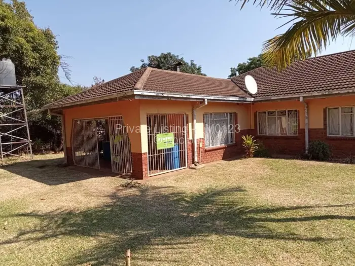 5 Bedroom House to Rent in Milton Park