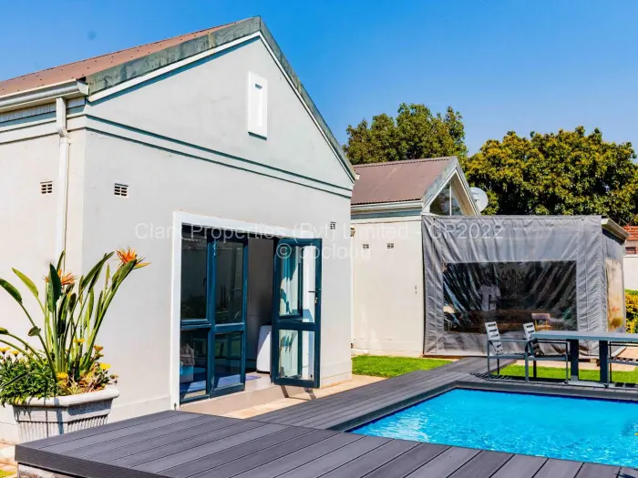 Townhouse/Cluster for Sale in Kensington, Harare