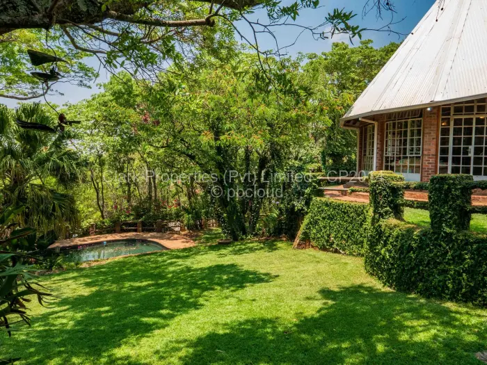 5 Bedroom House for Sale in Philadelphia, Harare