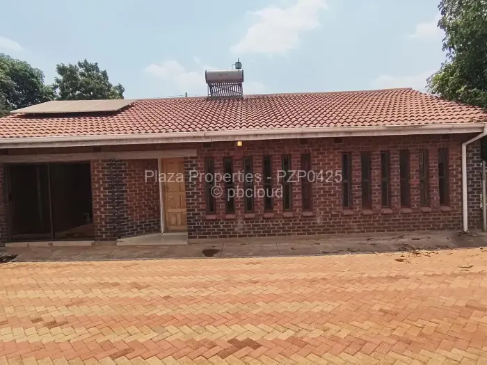 3 Bedroom Cottage/Garden Flat to Rent in Mount Pleasant Heights, Harare