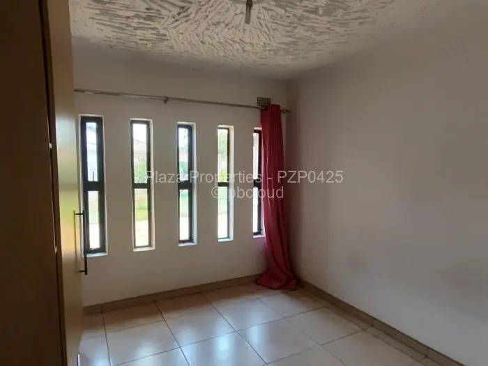 3 Bedroom Cottage/Garden Flat to Rent in Mount Pleasant Heights, Harare