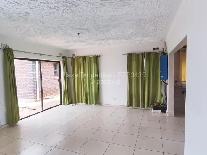 3 Bedroom Cottage/Garden Flat to Rent in Mount Pleasant Heights, Harare
