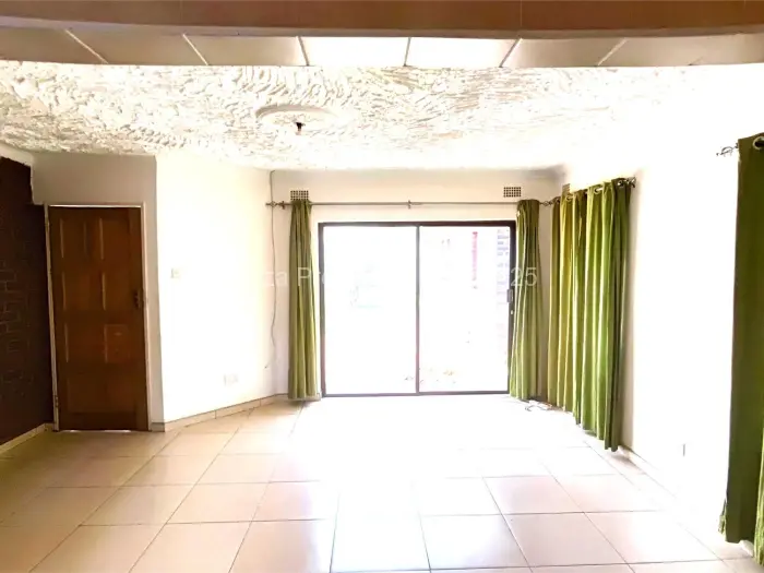 3 Bedroom Cottage/Garden Flat to Rent in Mount Pleasant Heights, Harare