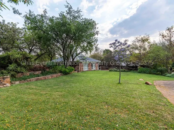 6 Bedroom House for Sale in Hillside Byo, Bulawayo