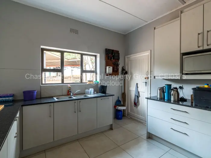 6 Bedroom House for Sale in Hillside Byo, Bulawayo