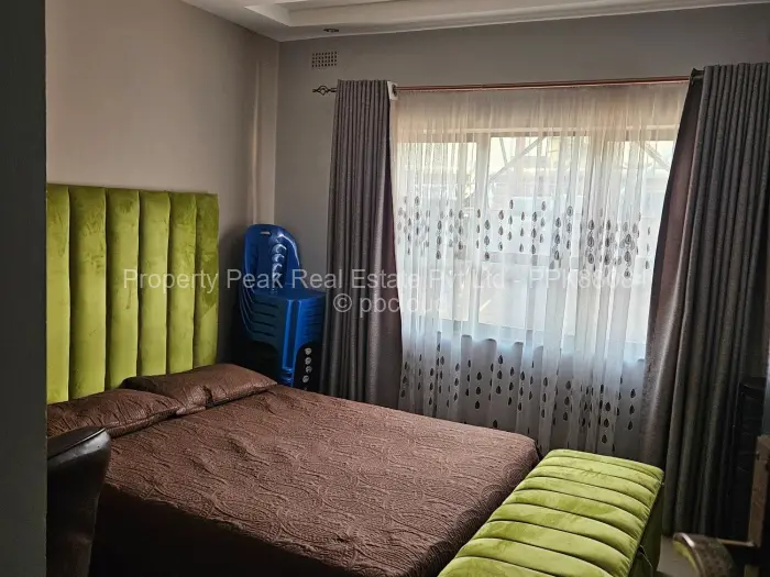 4 Bedroom House to Rent in Madokero Estates, Harare