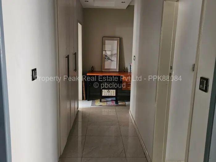 4 Bedroom House to Rent in Madokero Estates, Harare