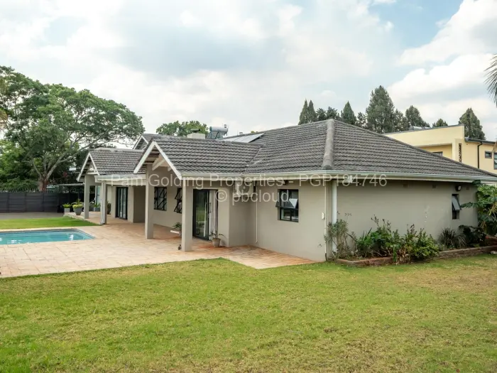 5 Bedroom House for Sale in Mandara, Harare