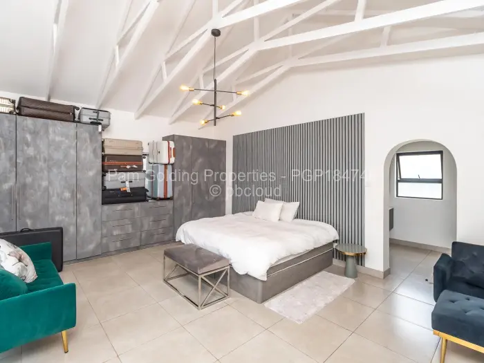 5 Bedroom House for Sale in Mandara, Harare