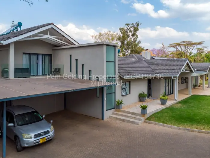 5 Bedroom House for Sale in Mandara, Harare