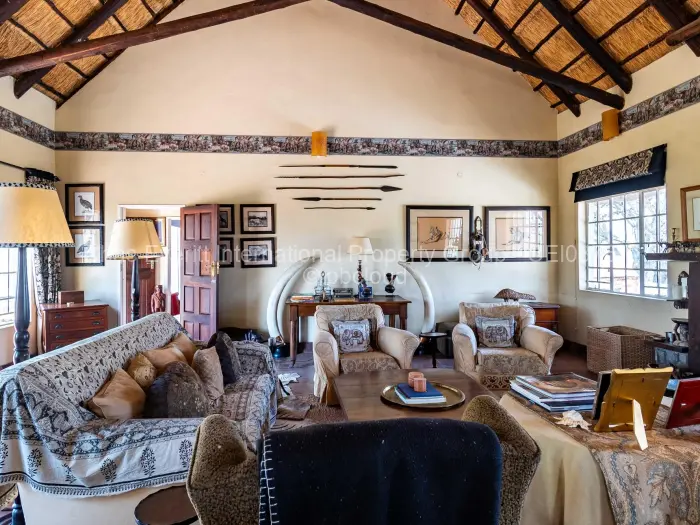 4 Bedroom House for Sale in Burnside, Bulawayo