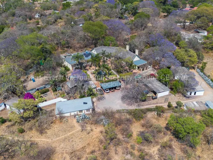 4 Bedroom House for Sale in Burnside, Bulawayo