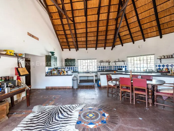 4 Bedroom House for Sale in Burnside, Bulawayo