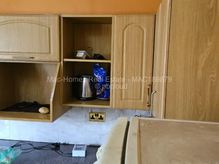 5 Bedroom House for Sale in Philadelphia, Harare