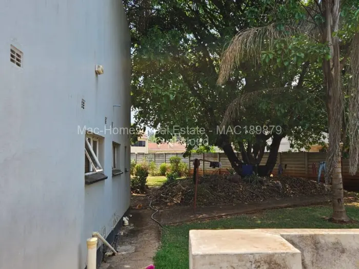 5 Bedroom House for Sale in Philadelphia, Harare