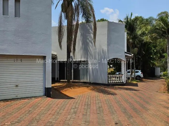 5 Bedroom House for Sale in Philadelphia, Harare