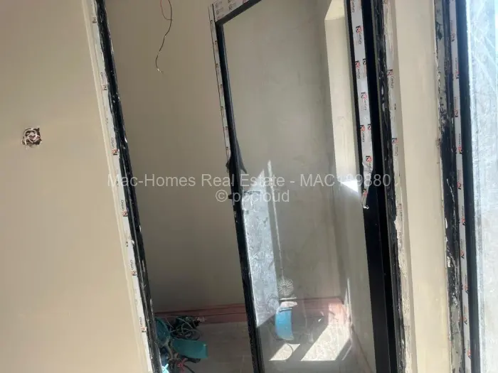 3 Bedroom House for Sale in Bluff Hill, Harare