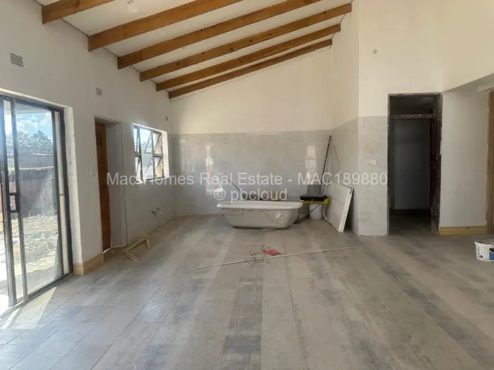 3 Bedroom House for Sale in Bluff Hill, Harare