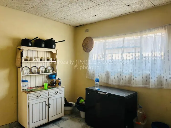 3 Bedroom House for Sale in Warren Park, Harare