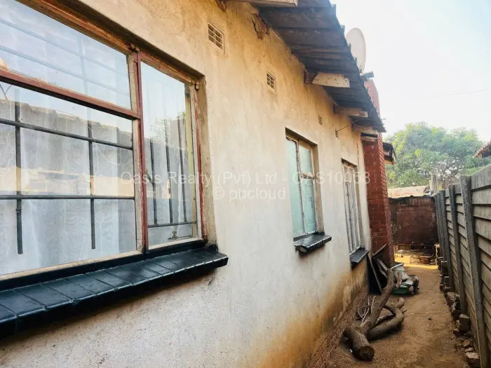 3 Bedroom House for Sale in Warren Park, Harare