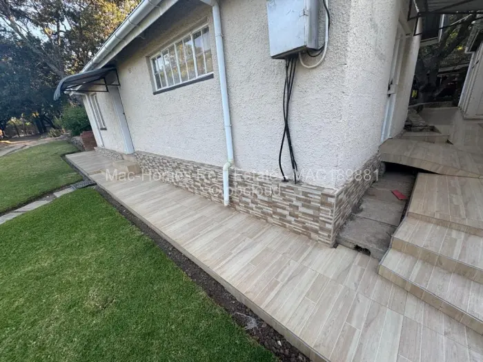 4 Bedroom House for Sale in Monavale, Harare