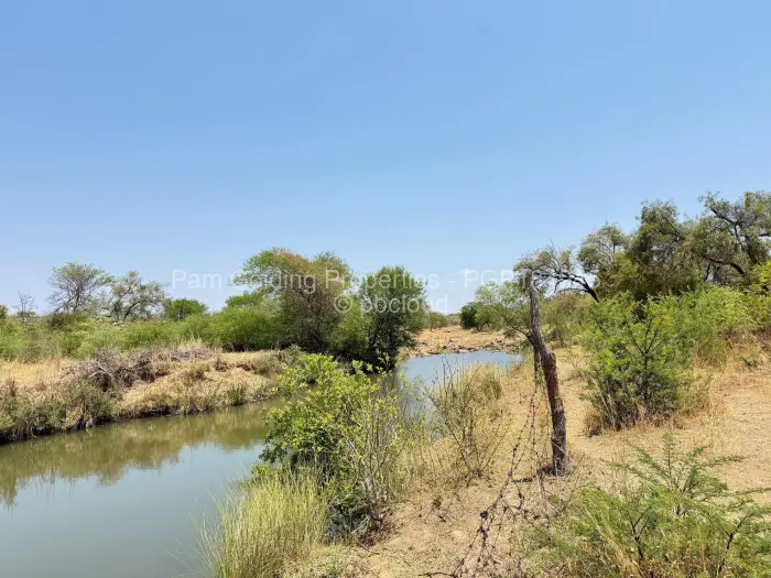 Farm/Plot for Sale in Nyamandlovu, Bulawayo