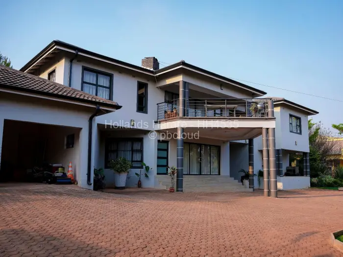 6 Bedroom House for Sale in Shawasha Hills, Harare