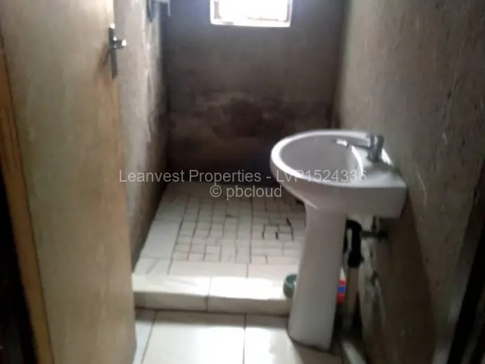 4 Bedroom House for Sale in Ruwa, Ruwa