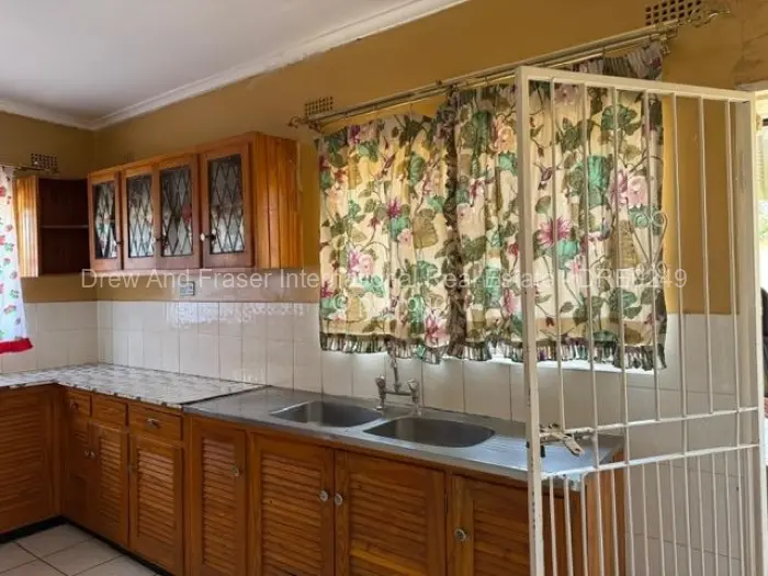 3 Bedroom House to Rent in Newlands