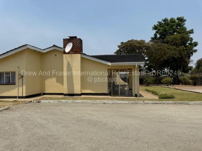 3 Bedroom House to Rent in Newlands, Harare