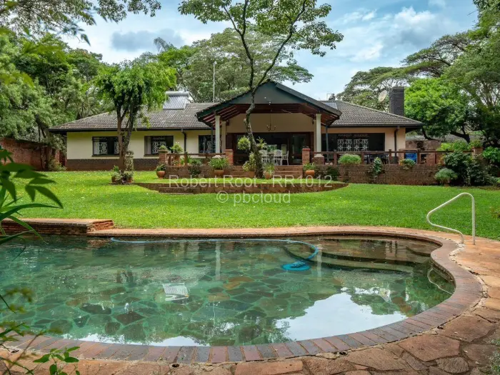 5 Bedroom House for Sale in Quinnington, Harare