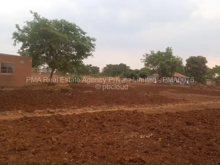 Residential Stand for Sale in Norton, Norton