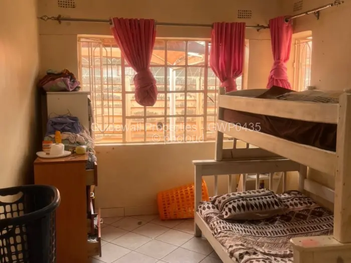 4 Bedroom House to Rent in Cold Comfort