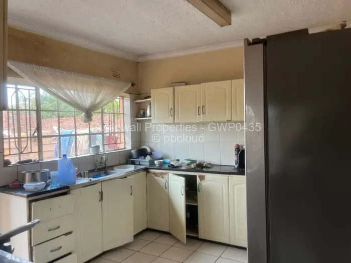 4 Bedroom House to Rent in Cold Comfort