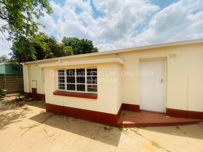 1 Bedroom Cottage/Garden Flat to Rent in Houghton Park, Harare