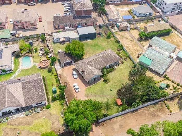Warehouse/Industrial for Sale in Eastlea, Harare