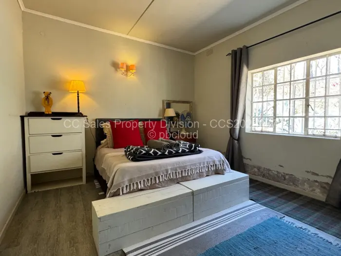 4 Bedroom House for Sale in Burnside, Bulawayo