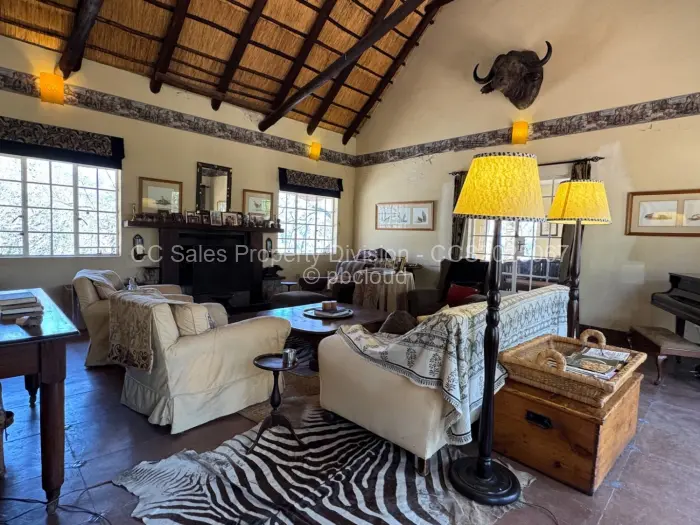 4 Bedroom House for Sale in Burnside, Bulawayo