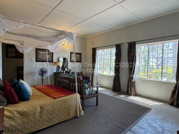 4 Bedroom House for Sale in Burnside, Bulawayo