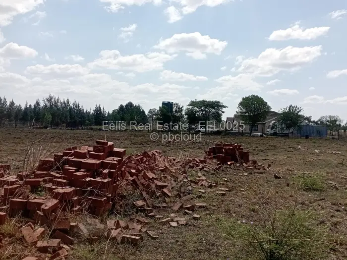 Farm/Plot for Sale in Kingston Park, Gweru