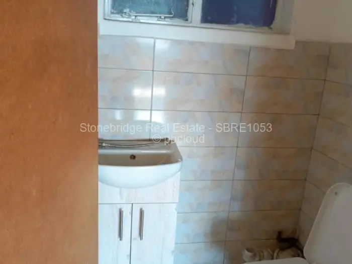 Warehouse/Industrial to Rent in Bulawayo City Centre, Bulawayo