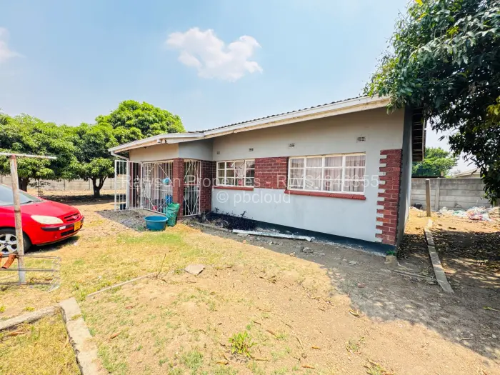 4 Bedroom House for Sale in Marimba Park, Harare