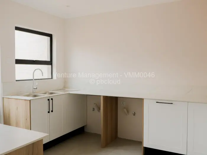 Townhouse/Cluster for Sale in Newlands, Harare