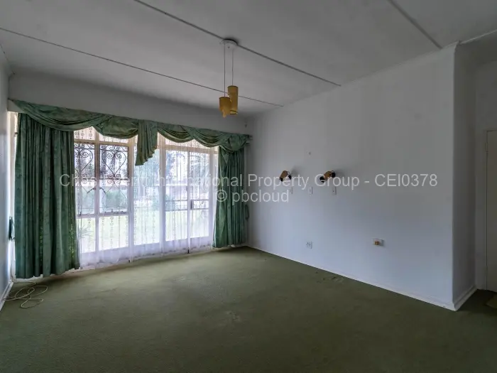 3 Bedroom House for Sale in Hillside Byo, Bulawayo