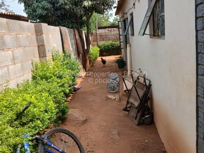 3 Bedroom House for Sale in Nketa, Bulawayo