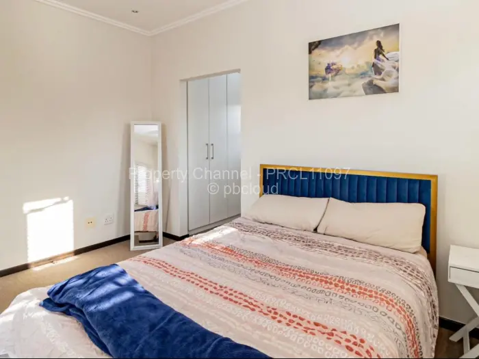 Flat/Apartment for Sale in Sandton, Johannesburg