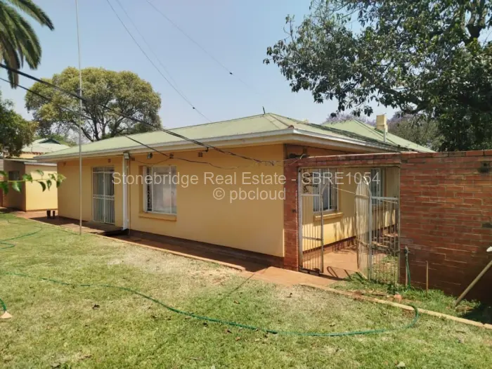 4 Bedroom House for Sale in Suburbs, Bulawayo