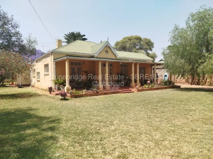 4 Bedroom House for Sale in Suburbs, Bulawayo