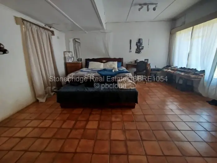 4 Bedroom House for Sale in Suburbs, Bulawayo