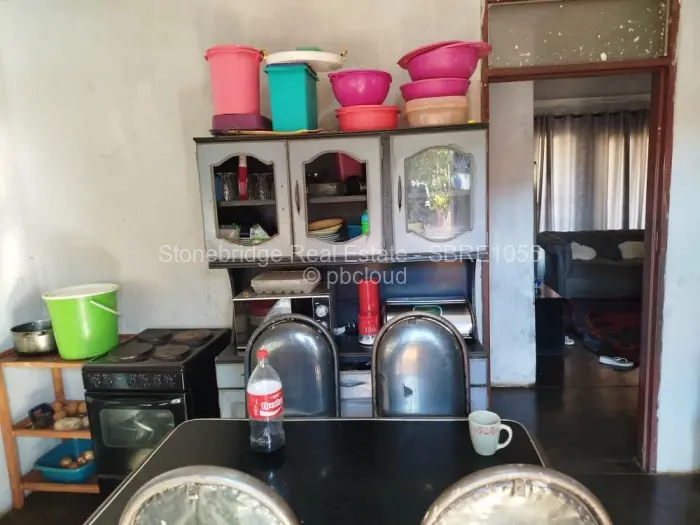 4 Bedroom House for Sale in Mahatshula, Bulawayo